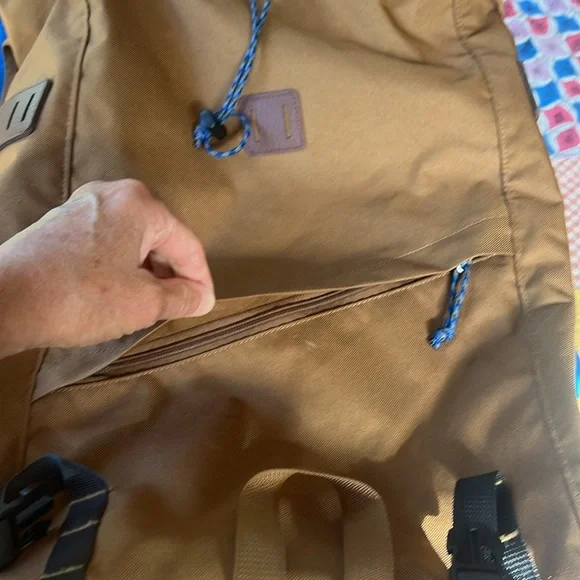 Patagonia Tan Backpack - Picture 5 of 9